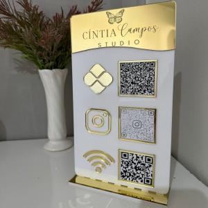 Placa Display QR CODE em Acrílico Acrílico 3mm     